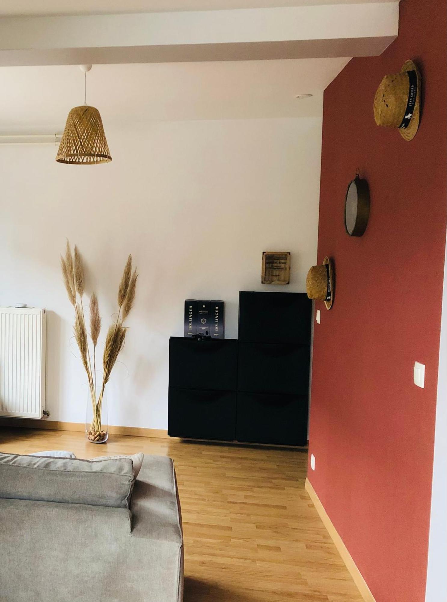 Logement Centre Ville D'Epernay Avec Parking Prive Екстер'єр фото